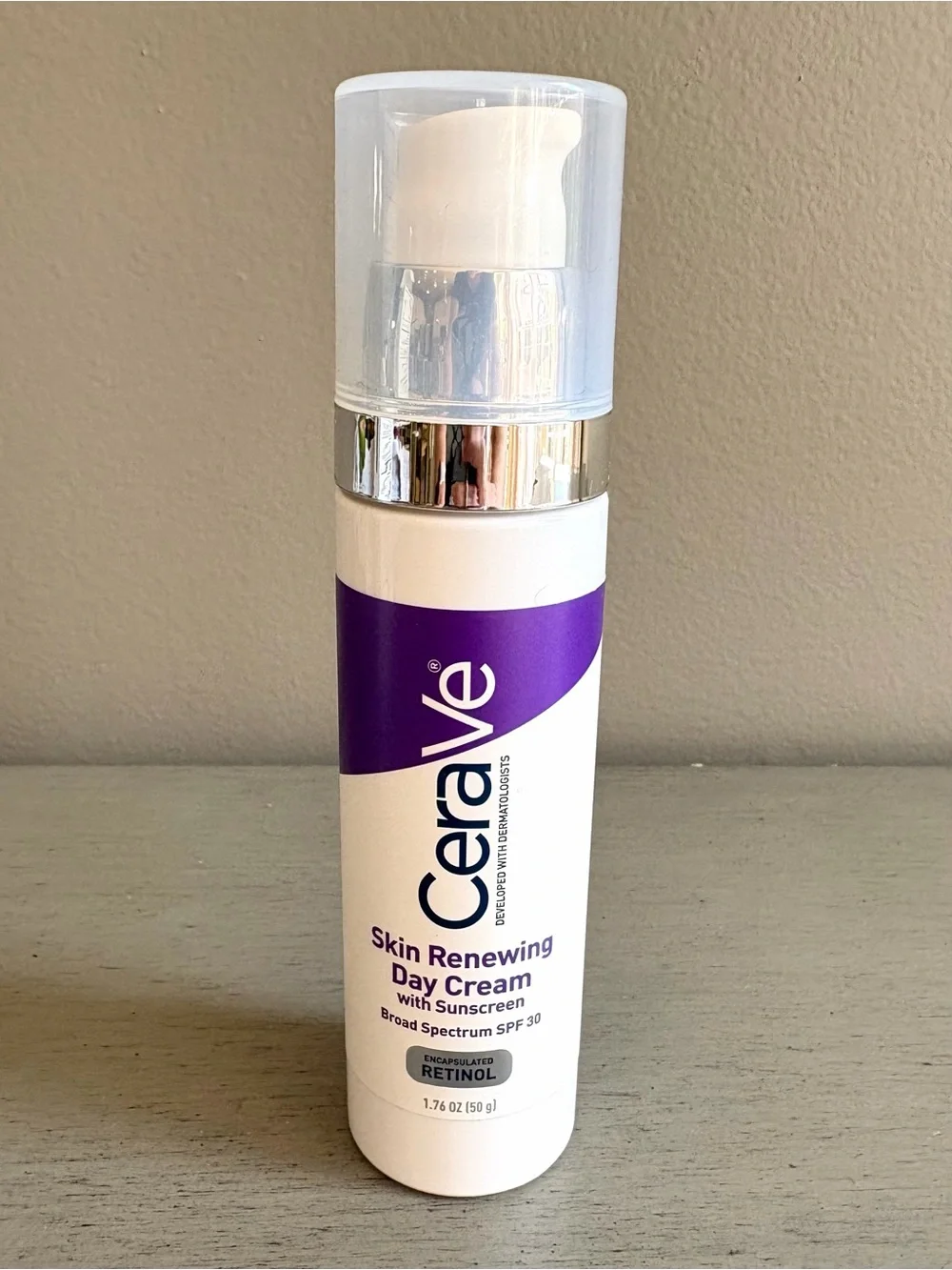 CeraVe Skin Renewing Day Cream SPF 30 Anti- Aging Face Moisturizer Retinol